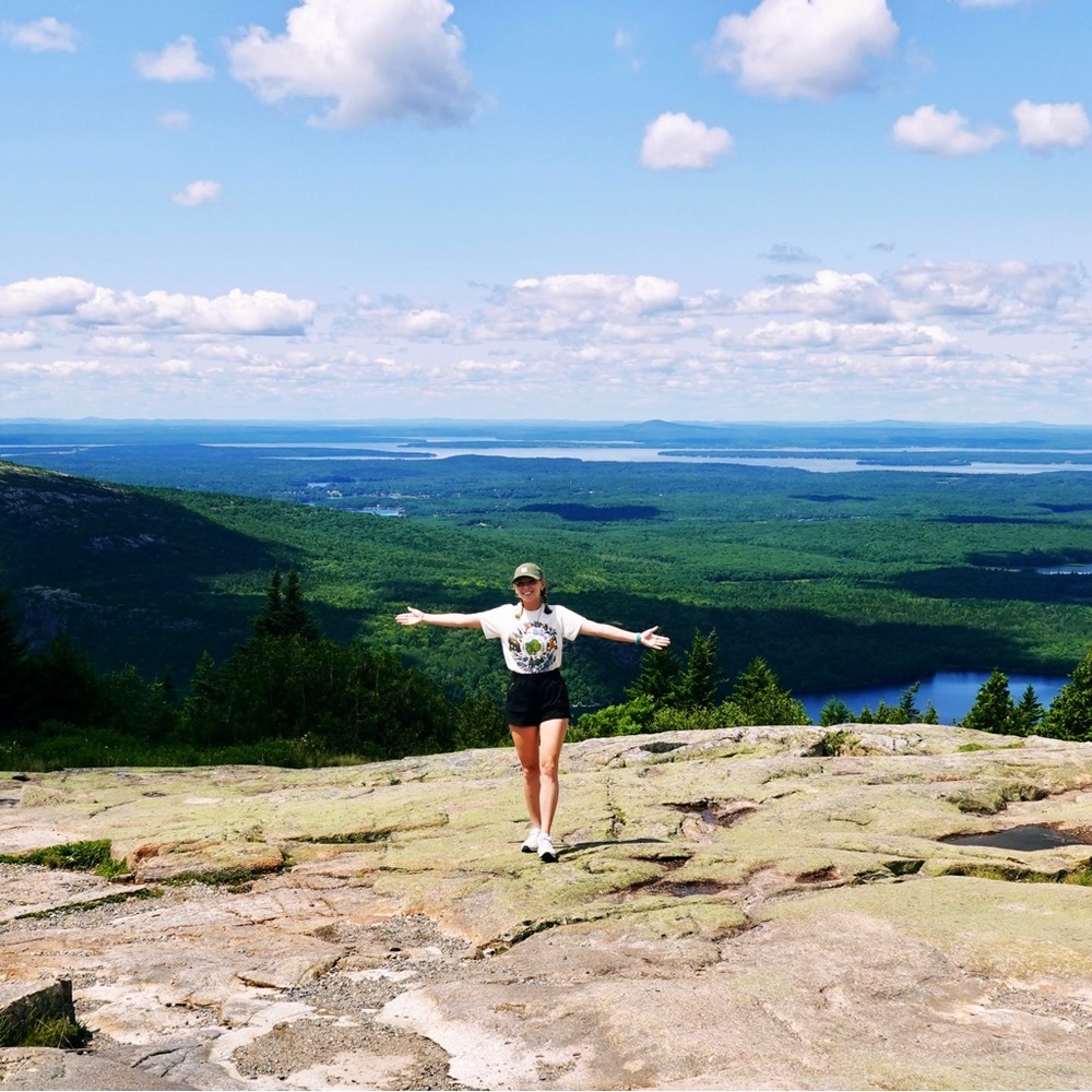 Meet your Posher, Hannah